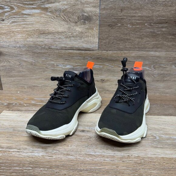 Steve Madden Myles Green Camouflage Leather/Textile Sneakers Women's Size 7.5 - Picture 1 of 7